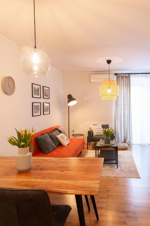 City Garden Apartment Porec Exterior photo