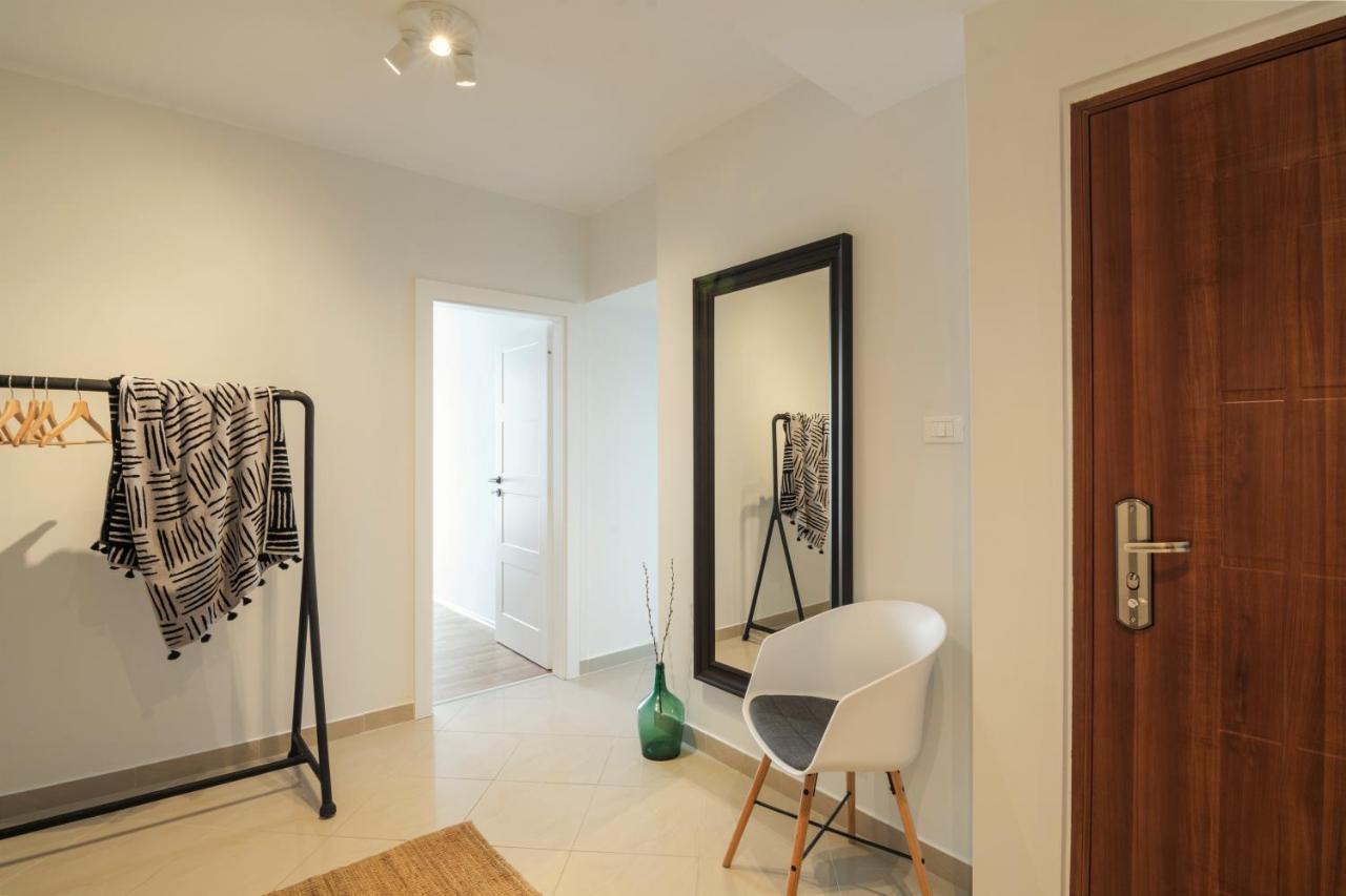 City Garden Apartment Porec Exterior photo